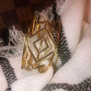 Stella & Dot Pave Sphinx Cuff